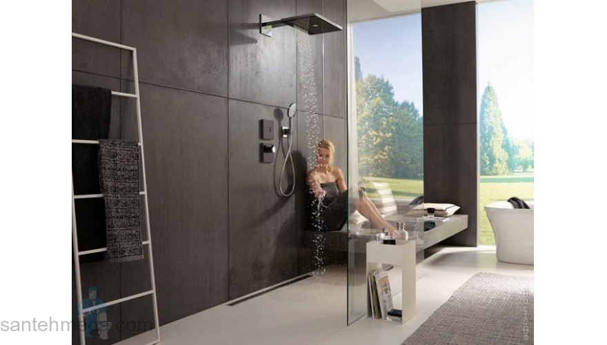 Душевой набор Hansgrohe с держателем и шлангом 160 см 26721000. Фото